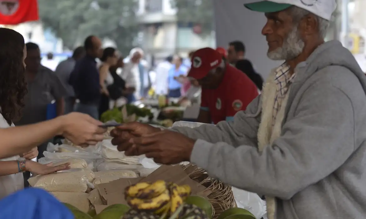 PROGRAMA DESENROLA RURAL ENTRA EM VIGOR NESTA SEGUNDA-FEIRA; VEJA COMO FUNCIONA