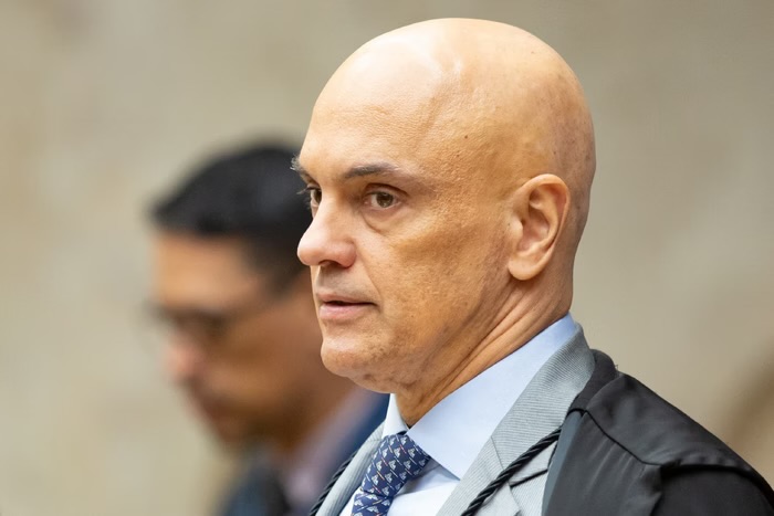 MORAES MANDA SUSPENDER O RUMBLE, NO BRASIL