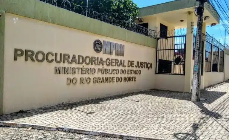 HOMEM FICA PRESO POR 5 ANOS NO RN POR ERRO DE IDENTIFICAÇÃO
