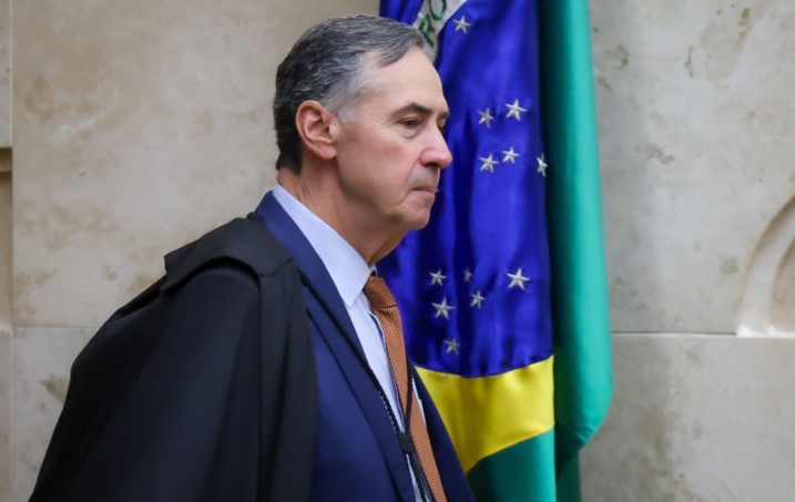 DENÚNCIA DA PGR TEM “APARENTE ARTICULAÇÃO PARA GOLPE”, DIZ BARROSO