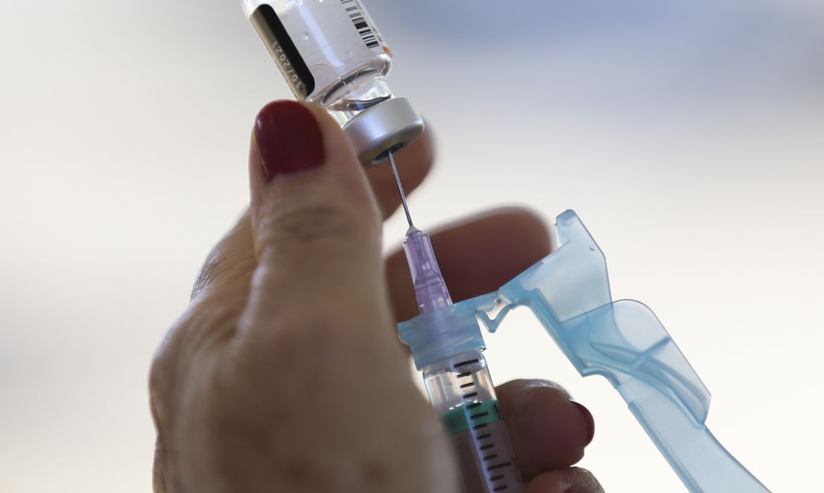 MINISTÉRIO DA SAÚDE DISTRIBUI 20 MIL DOSES DE VACINA CONTRA FEBRE AMARELA PARA O RN