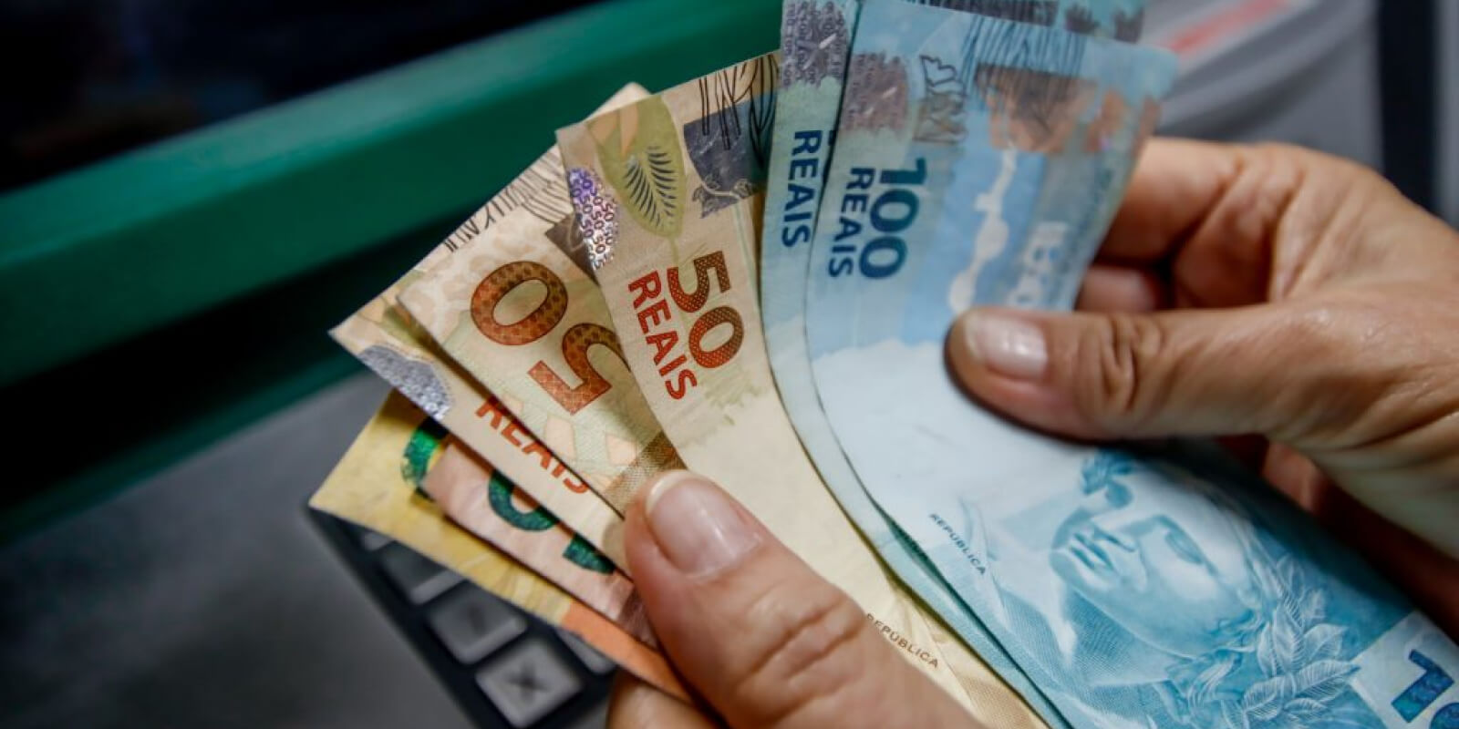 GOVERNO FEDERAL AVALIA PAGAR ANTECIPAÇÃO DO 13º DO APOSENTADO ENTRE ABRIL E MAIO