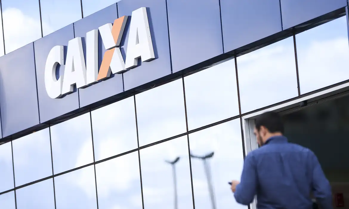 CAIXA LIBERA ABONO SALARIAL PARA NASCIDOS EM FEVEREIRO