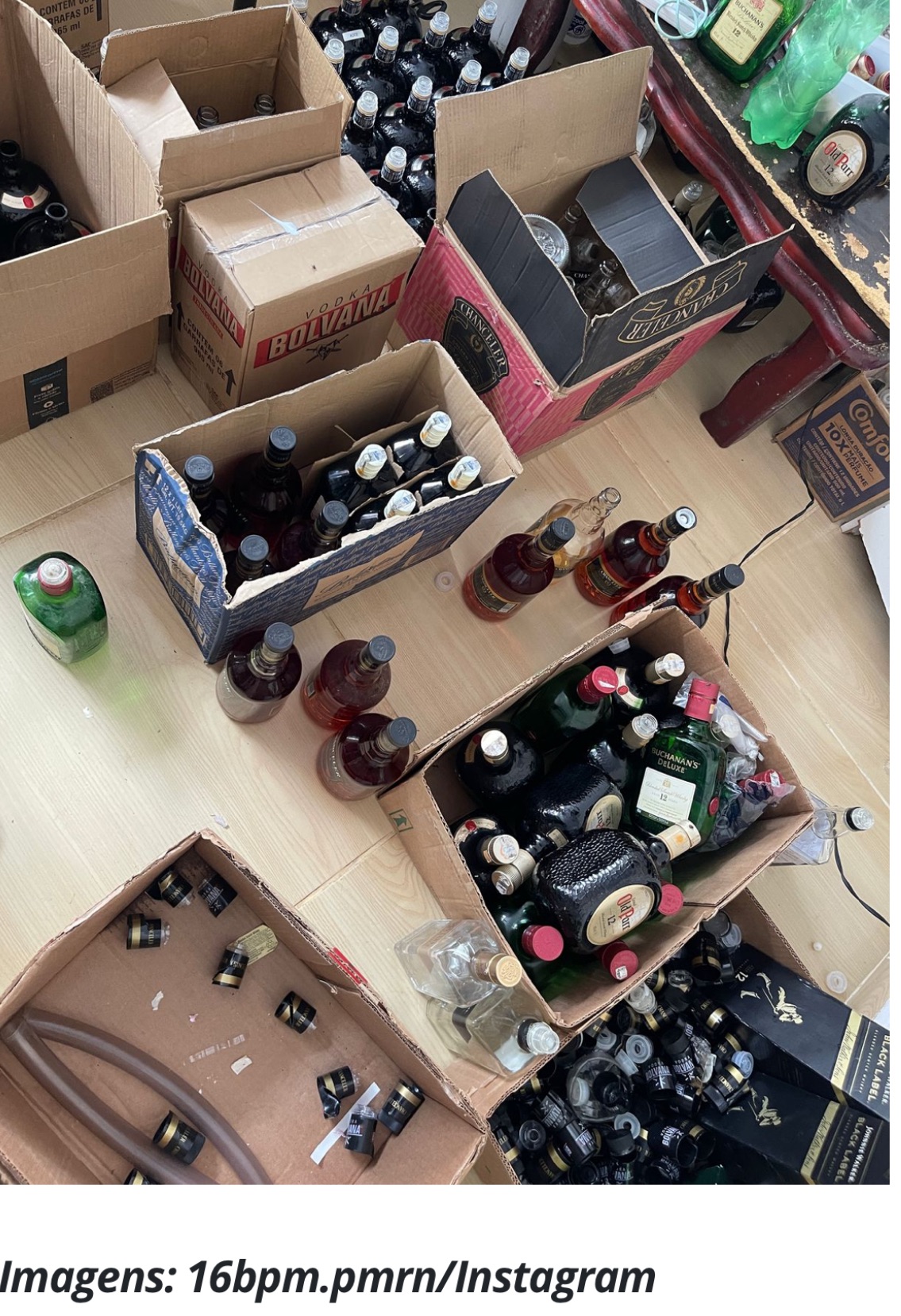 POLÍCIA MILITAR DESARTICULA FÁBRICA CLANDESTINA QUE PRODUZIA BEBIDAS ALCOÓLICAS FABRICADAS EM SÃO GONÇALO DO AMARANTE