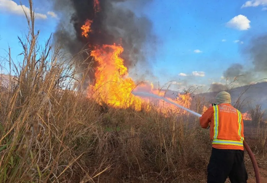 MINISTÉRIO DO MEIO AMBIENTE PUBLICA ESTADO DE EMERGÊNCIA NO RN POR RISCO DE INCÊNDIOS FLORESTAIS