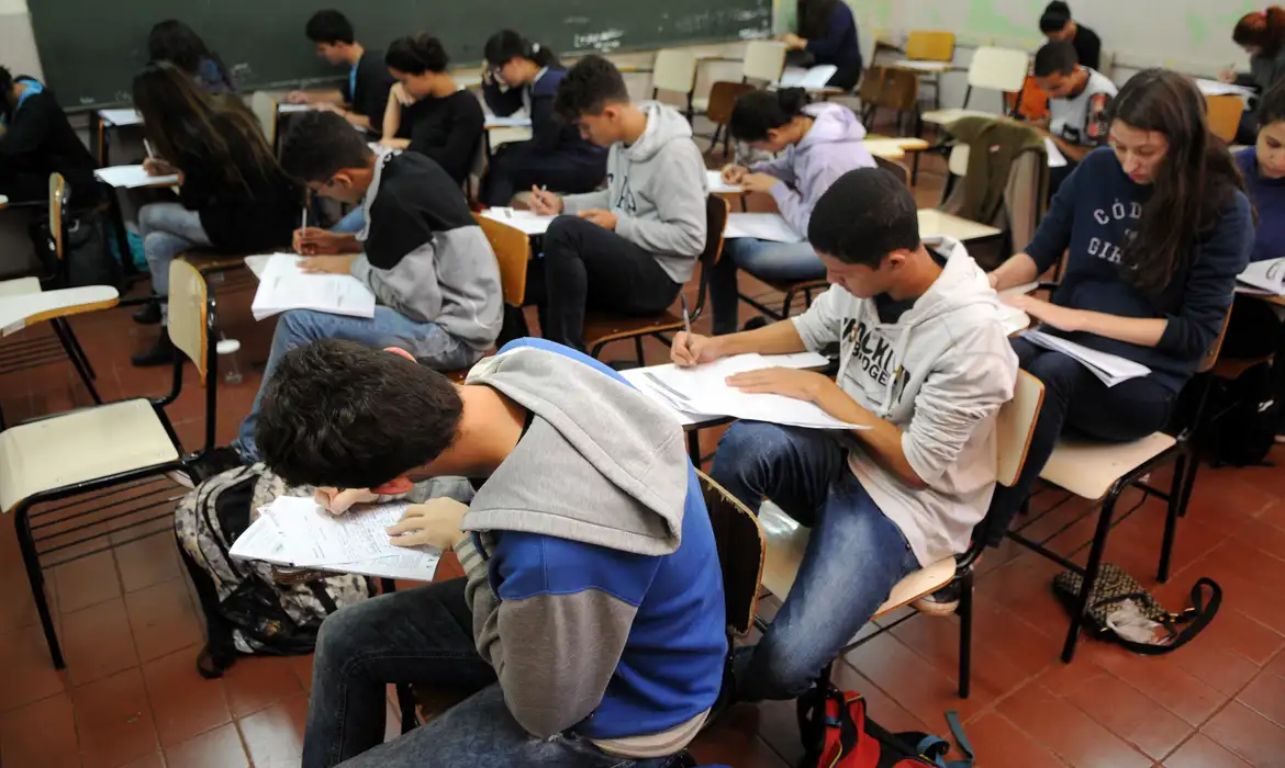 PROGRAMA SAÚDE NA ESCOLA DEVE BENEFICIAR 530 MIL ALUNOS NO RN