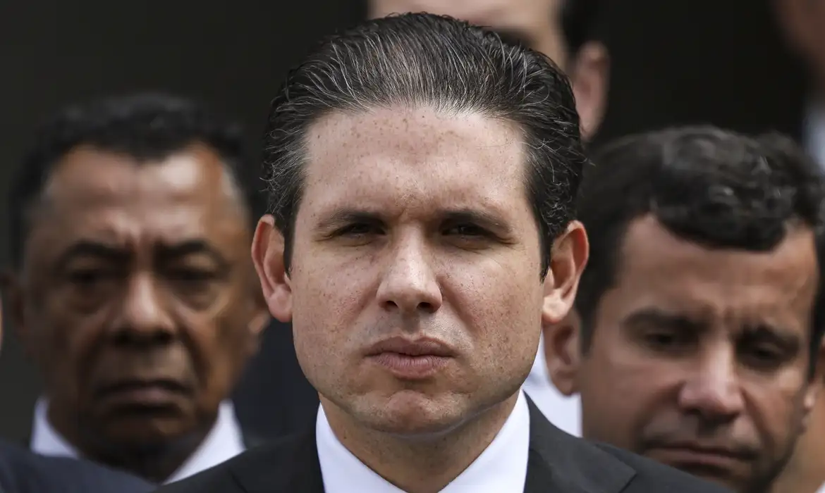 CÂMARA DECIDE ADIAR DEBATE SOBRE URGÊNCIA DO PL DA ANISTIA