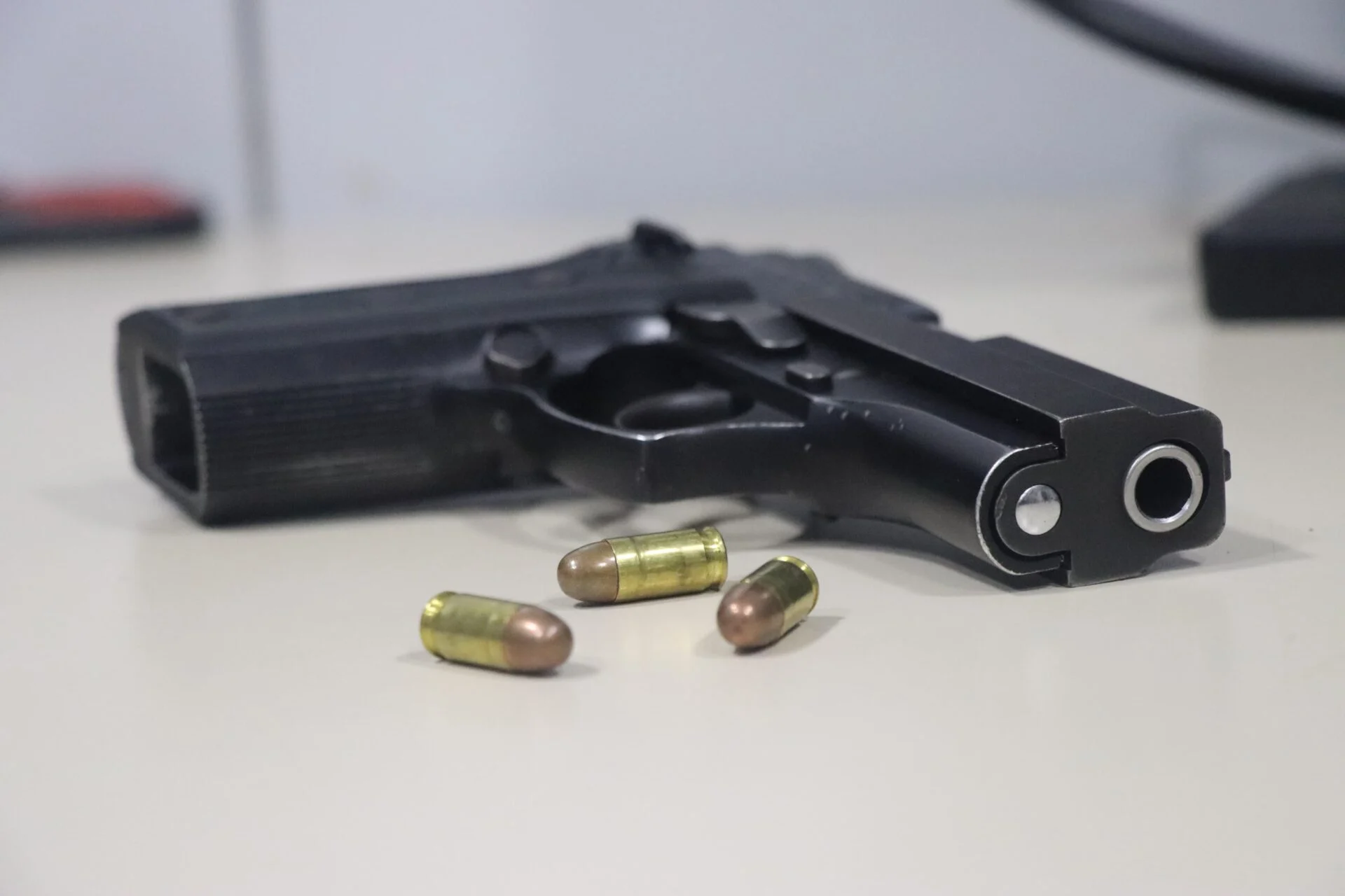 EXÉRCITO TRANSFERE PARA POLÍCIA FEDERAL O CONTROLE DE ARMAS DE CACS