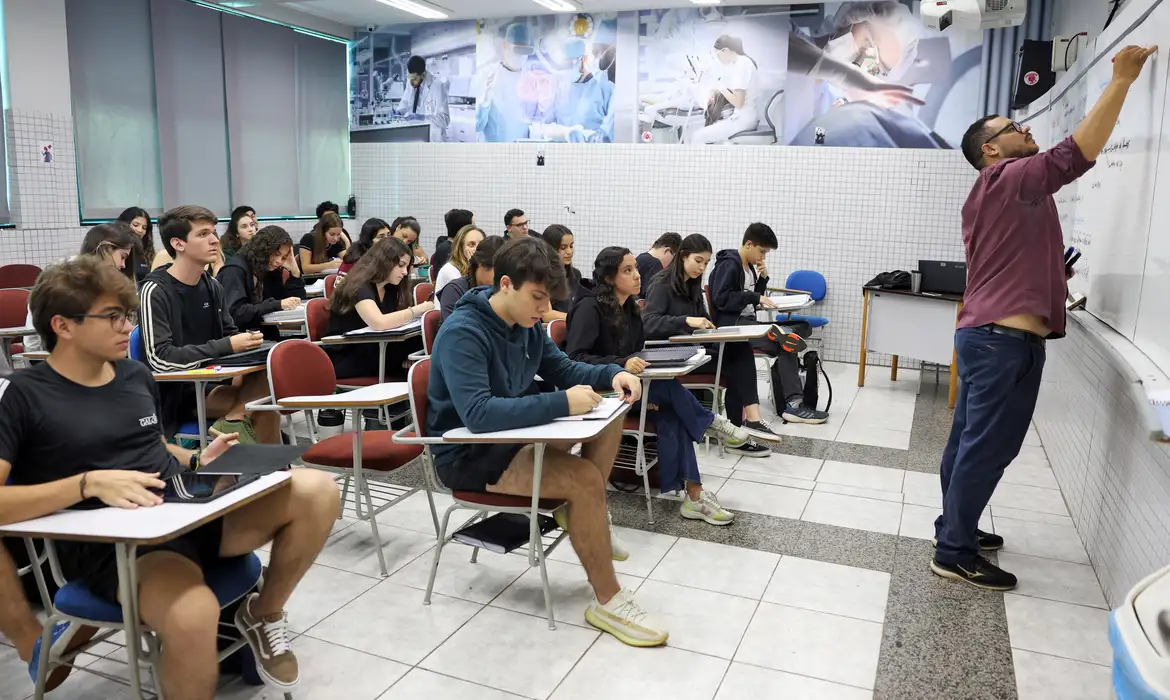 ENEM 2025: PRAZO PARA INSCRIÇÕES TERMINA NESTA SEXTA (6)