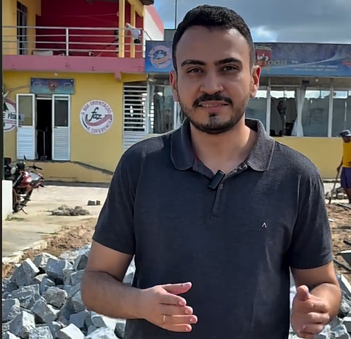 EM VÍDEO, PREFEITO RAULISON FALA DO INÍCIO DE PAVIMENTAÇÃO EM MAIS UMA RUA DE SANTO ANTÔNIO