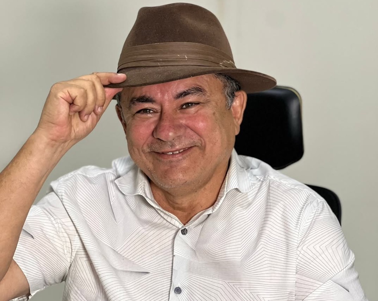EM VÁRZEA, PREFEITO GETÚLIO RIBEIRO ANUNCIA PROGRAMAÇÃO OFICIAL DO TRADICIONAL SÃO PEDRO EDIÇÃO 2025