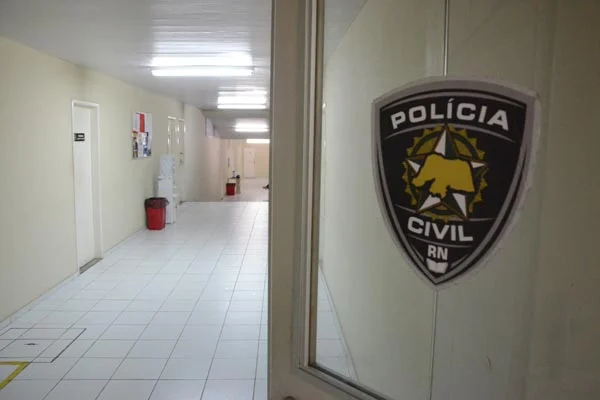 DELEGACIA É ARROMBADA E FURTADA EM NATAL; POLÍCIA CIVIL INVESTIGA