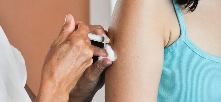 RN OCUPA 3º LUGAR EM VACINAÇÃO CONTRA GRIPE NO NORDESTE, MAS META AINDA PREOCUPA