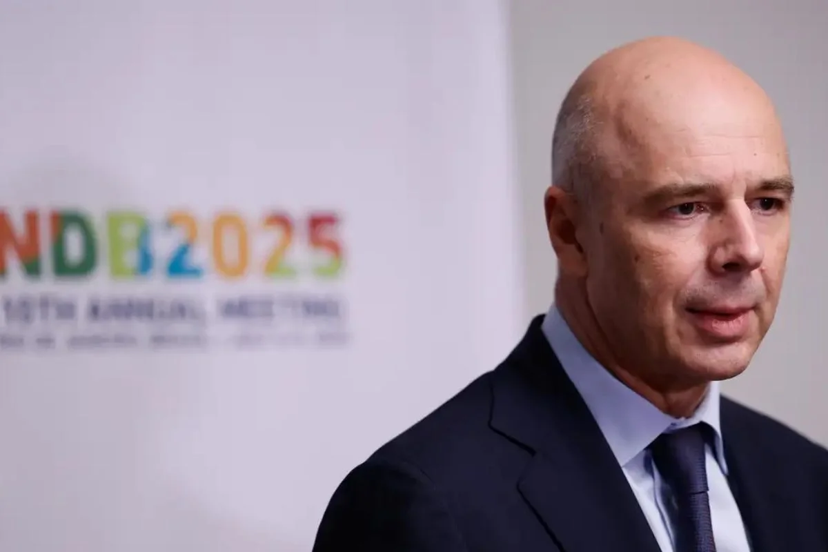 ALTERNATIVA AO DÓLAR: RÚSSIA MANTÉM PROPOSTA NO BRICS