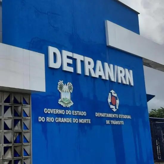 SERVIDORES DO DETRAN-RN DECIDEM PARALISAR ATIVIDADES DURANTE DOIS DIAS