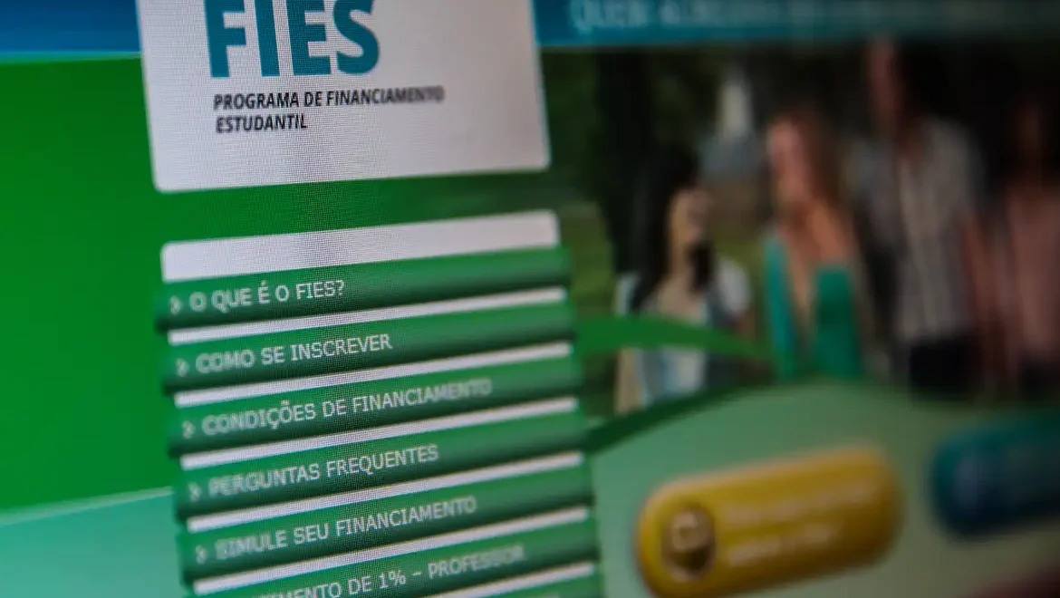TERMINAM NESTA SEXTA-FEIRA AS INSCRIÇÕES DO FIES PARA O 2º SEMESTRE