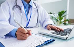 CÂMARA APROVA URGÊNCIA PARA PROJETO QUE CRIA ‘EXAME DA OAB’ PARA MÉDICOS