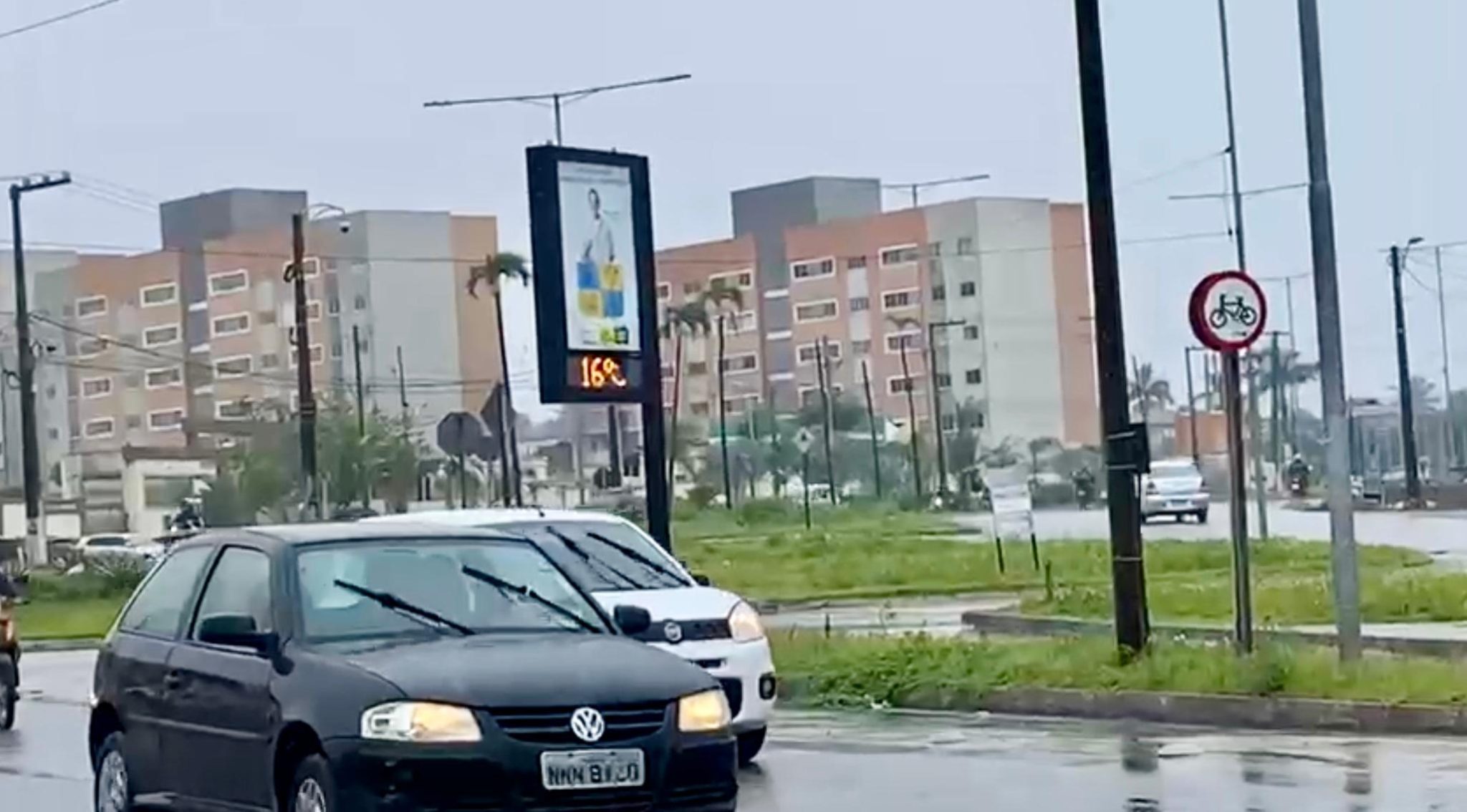 TERMÔMETROS MARCAM 16ºC NA MANHÃ DESTA QUINTA (10) EM NATAL