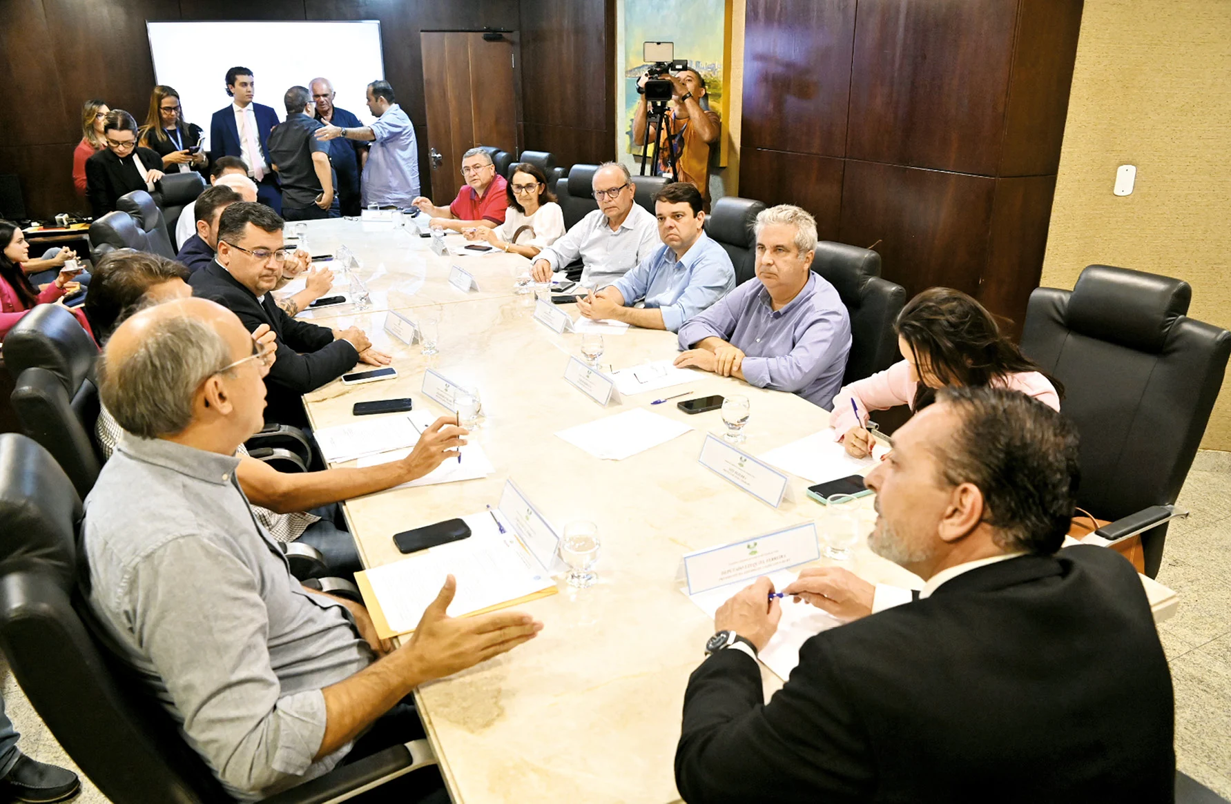 NA ASSEMBLEIA, PREFEITOS COBRAM SOLUÇÕES PARA COLAPSO HÍDRICO NO RN