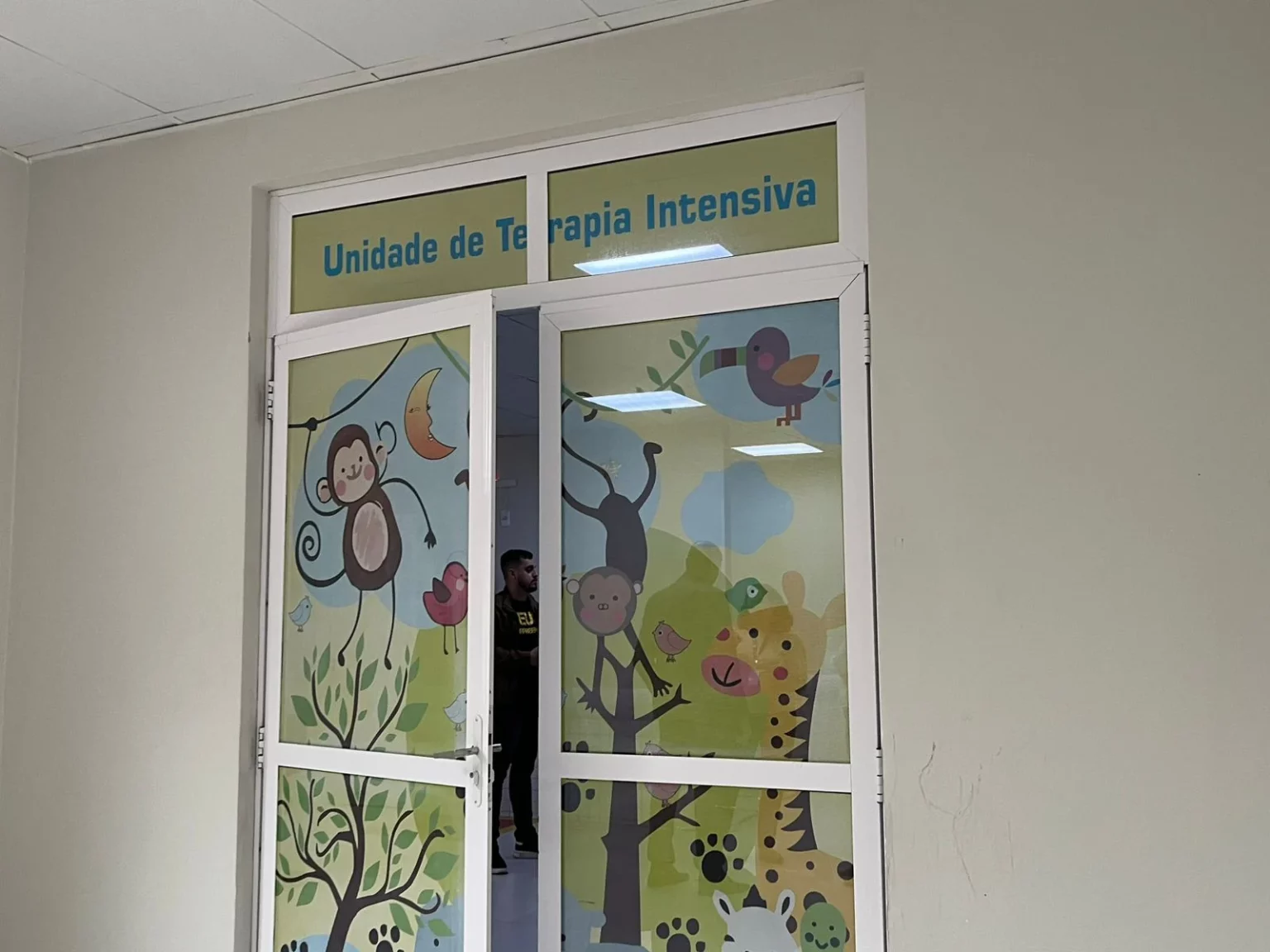 APÓS DECISÃO JUDICIAL, LEITOS DE UTI BLOQUEADOS NO HOSPITAL MARIA ALICE SÃO REABERTOS