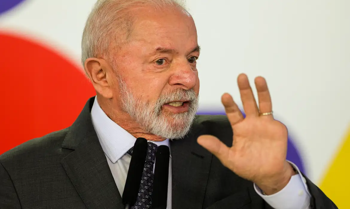 LULA ANUNCIA NESTA QUARTA-FEIRA R$ 30 BILHÕES PARA EMPRESAS AFETADAS POR TARIFAÇO