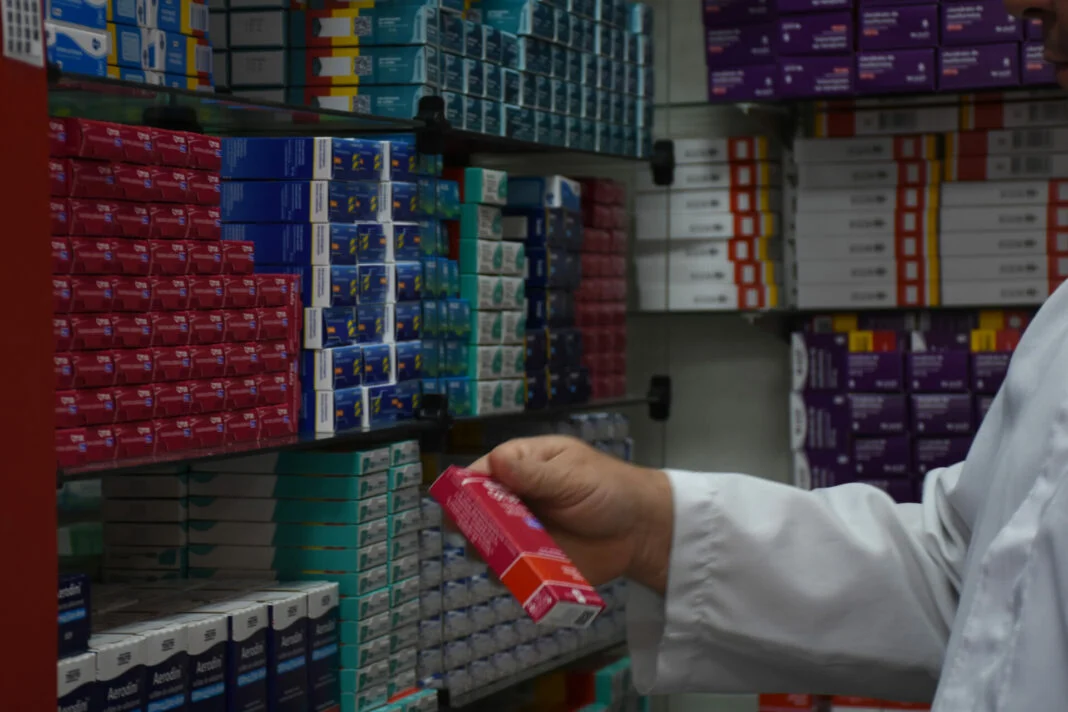 COMISSÃO DO SENADO APROVA PROJETO PARA PERMITIR VENDA DE MEDICAMENTOS EM SUPERMERCADOS
