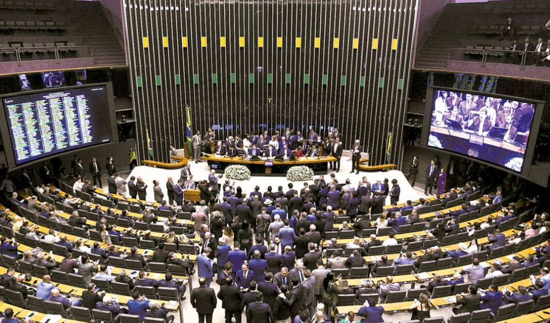 ESTADOS E MUNICÍPIOS GANHAM NOVOS PRAZOS COM PEC DOS PRECATÓRIOS