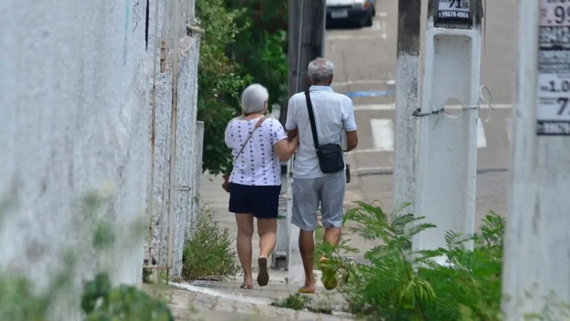 CRESCE POPULAÇÃO IDOSA NO RN: ESPECIALISTA DESCARTA PAPEL DA ALIMENTAÇÃO NESTA FASE