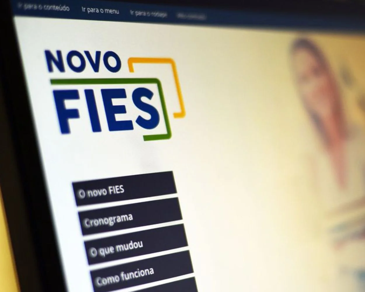 FIES ABRE INSCRIÇÕES PARA VAGAS REMANESCENTES DO 2º SEMESTRE DE 2025