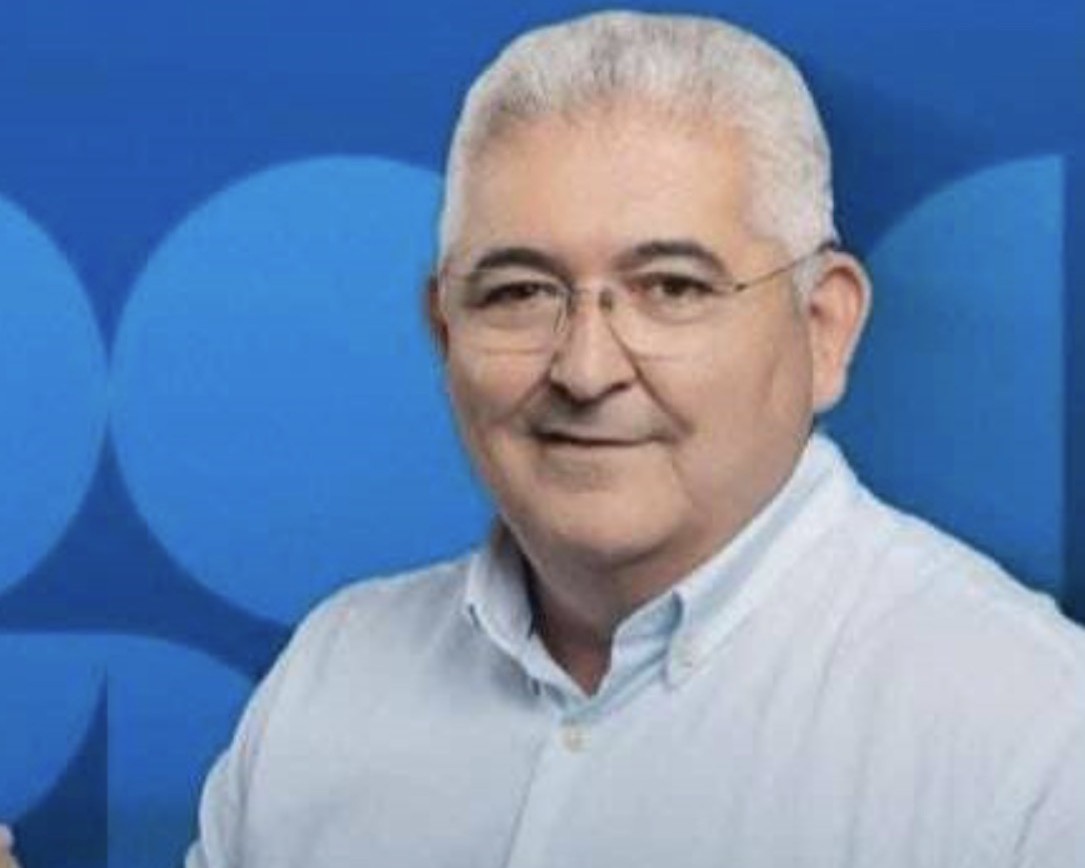 CARLINHOS CONFIRMA QUE ASSUMIRÁ COMANDO DE PARTIDO E QUE ESTÁ PRONTO PARA DISPUTAR PREFEITURA DE SERRINHA EM 2028