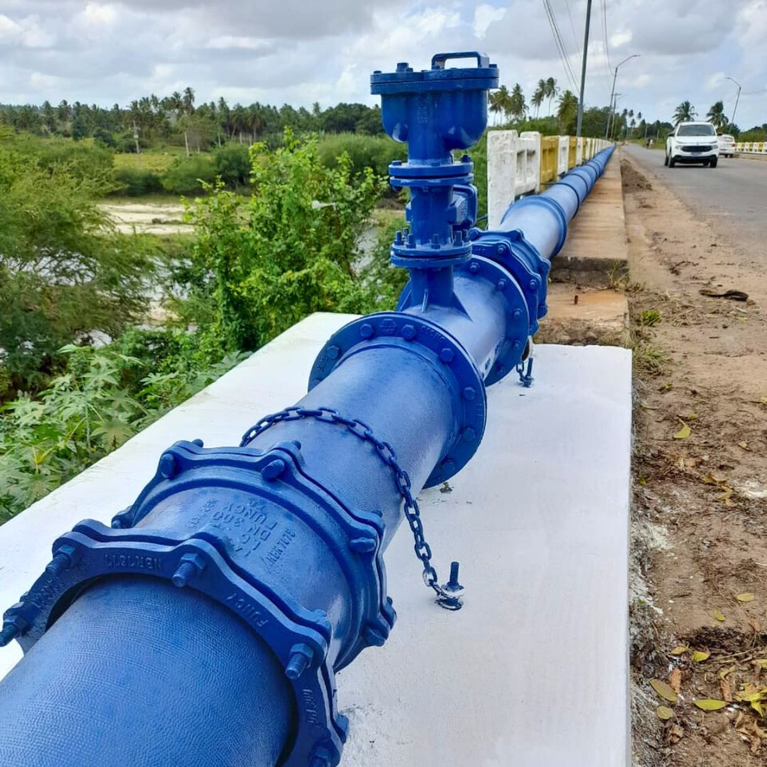 GOVERNADORA AMPLIA INVESTIMENTOS NO AGRESTE E ENTREGA 18KM DE ADUTORA EM NOVA CRUZ