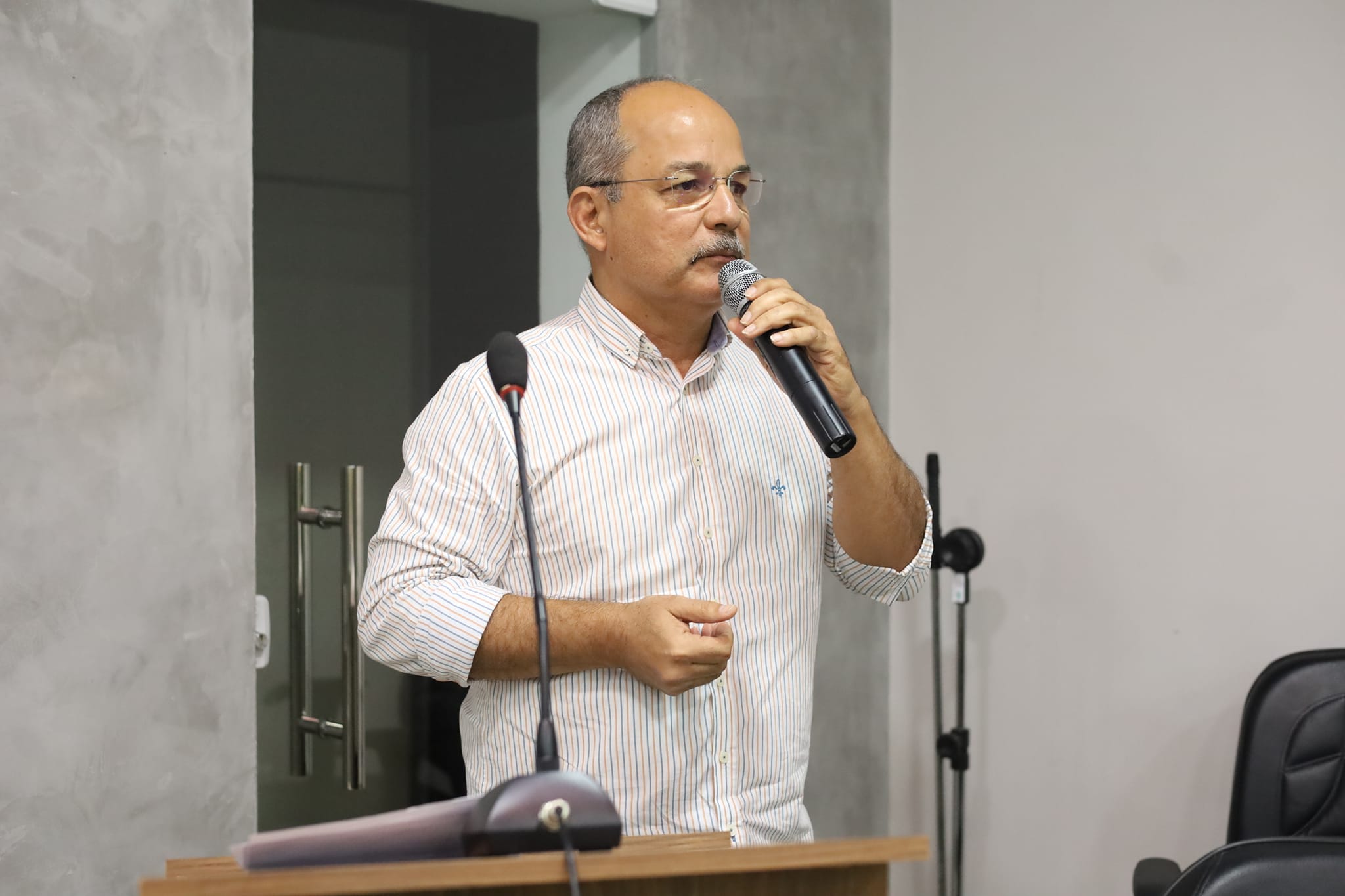 MP DE OLHO: PREFEITO DE AREZ ENTREGA MERCADO DO PEIXE E ABANDONA OBRA CONSTRUÍDA COM EMENDA DA DEPUTADA EUDIANE MACEDO