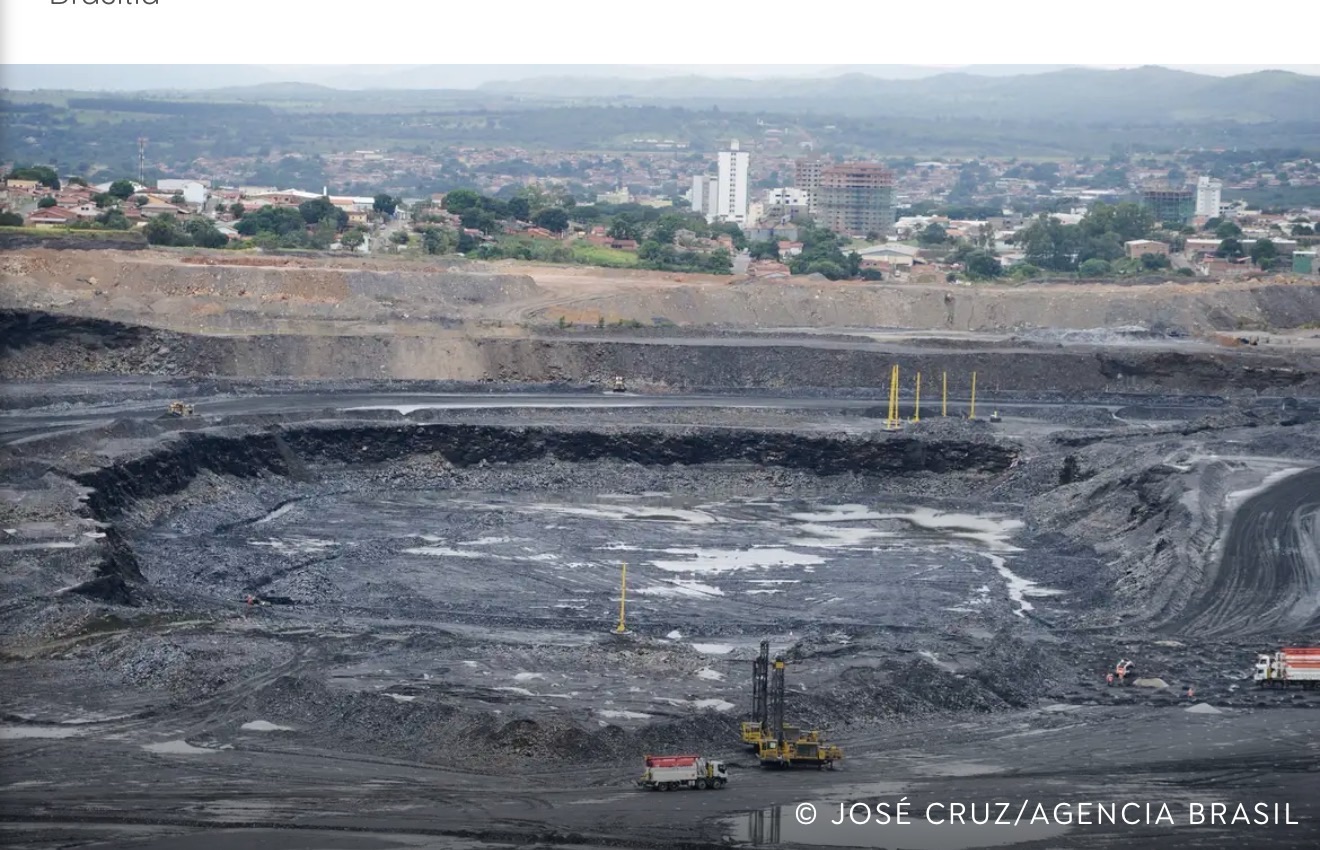 ESTUDO APONTA IRREGULARIDADE EM 37% DE PROCESSOS DE MINERAÇÃO DO PAÍS