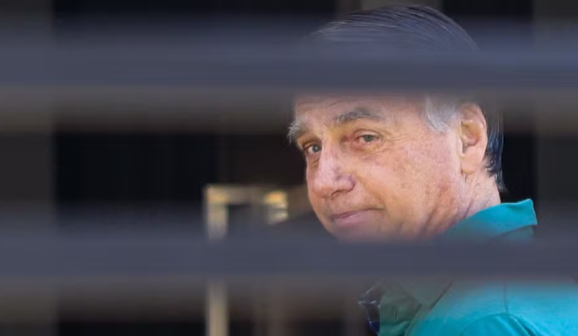 BOLSONARO É TRANSFERIDO PARA SUPERINTENDÊNCIA DA PF APÓS RECEBER ALTA HOSPITALAR NESTA QUINTA (1º)