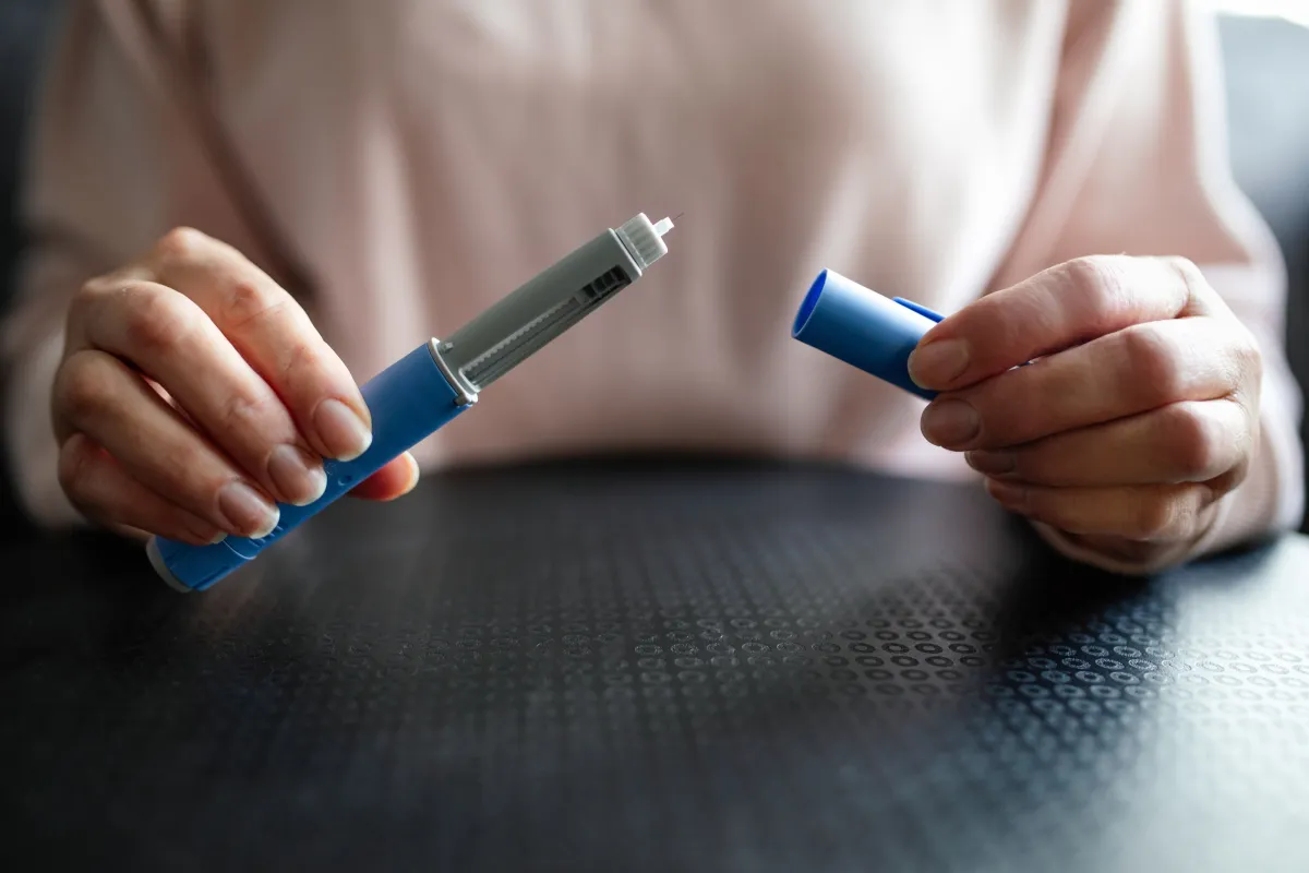 BRASIL REGISTRA SEIS MORTES SUSPEITAS POR PANCREATITE ASSOCIADAS A CANETAS EMAGRECEDORAS, APONTA ANVISA