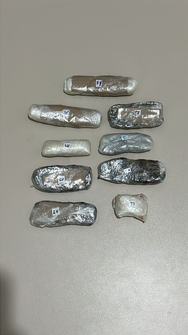 QUATRO MULHERES SÃO PRESAS TENTANDO LEVAR DROGAS PARA ALCAÇUZ