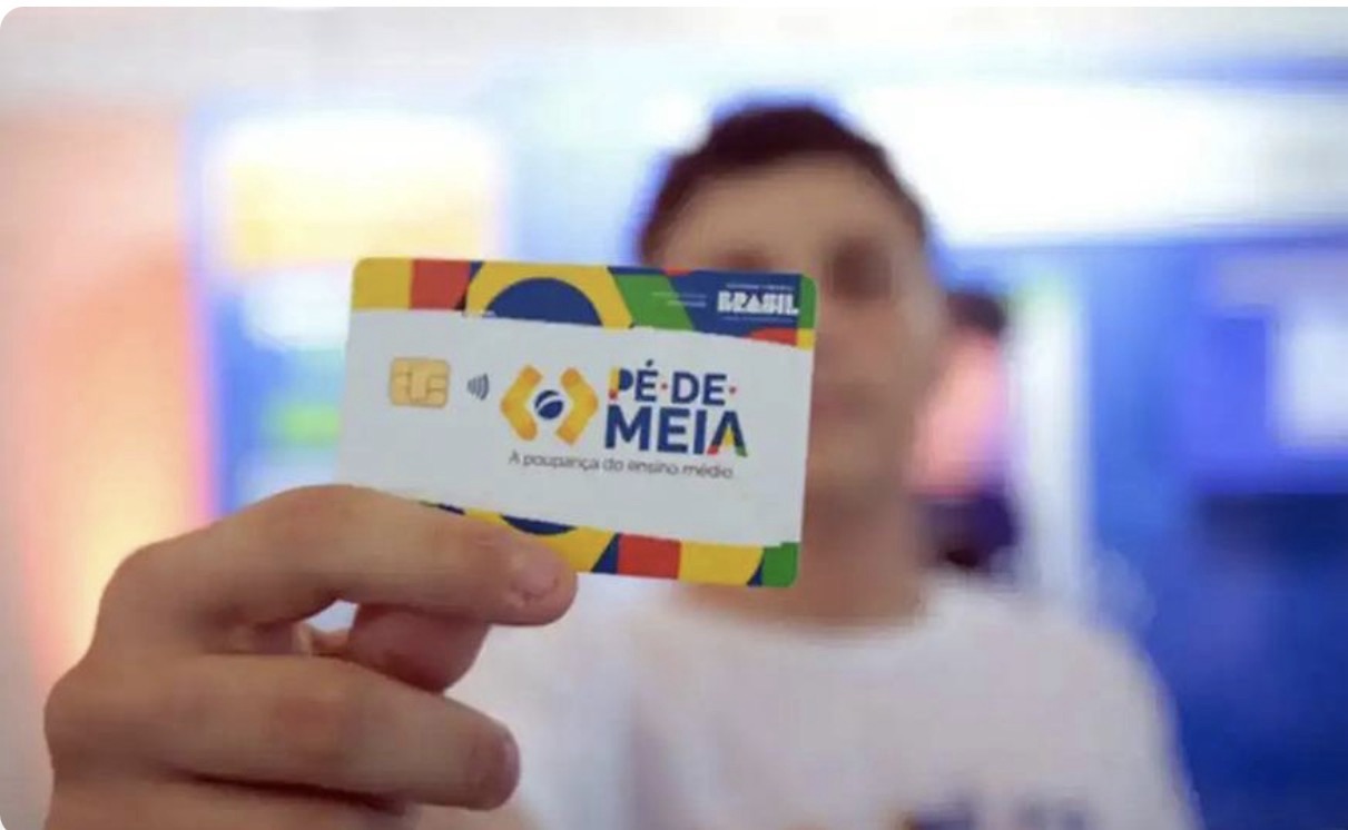 INSCRIÇÕES PARA O PÉ-DE-MEIA LICENCIATURAS 2026  COMEÇAM NESTA TERÇA