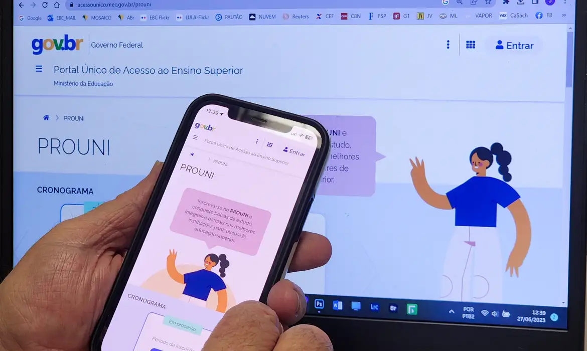 MEC DIVULGA LISTA DE ESPERA DO PROUNI PARA BOLSAS DO ENSINO SUPERIOR