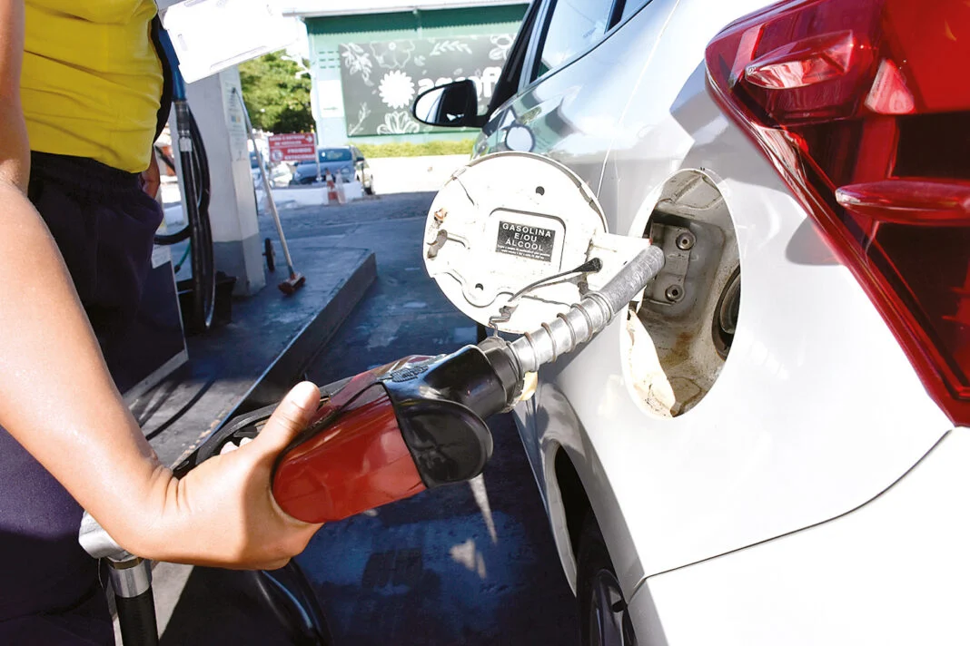 GUERRA NO IRÃ DEVE ELEVAR PREÇO DOS COMBUSTÍVEIS NO RN, DIZ SINDIPOSTOS