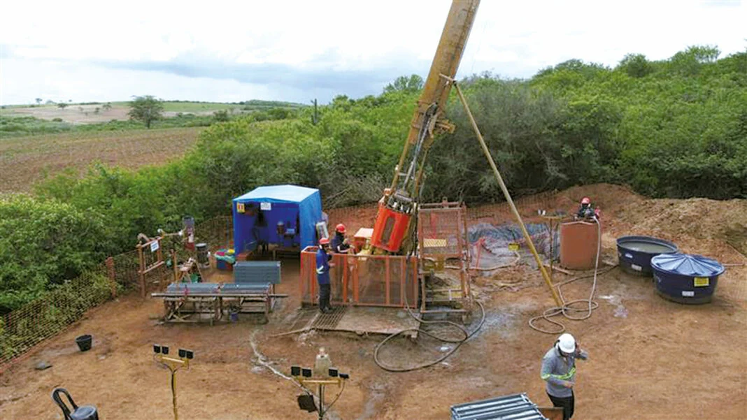 MINERADORA PRETENDE REALOCAR 240 FAMÍLIAS DA ÁREA DE EXPLORAÇÃO NOS MUNICÍPIOS DE TANGARÁ, SERRA CAIADA, SÍTIO NOVO E ELÓI DE SOUZA