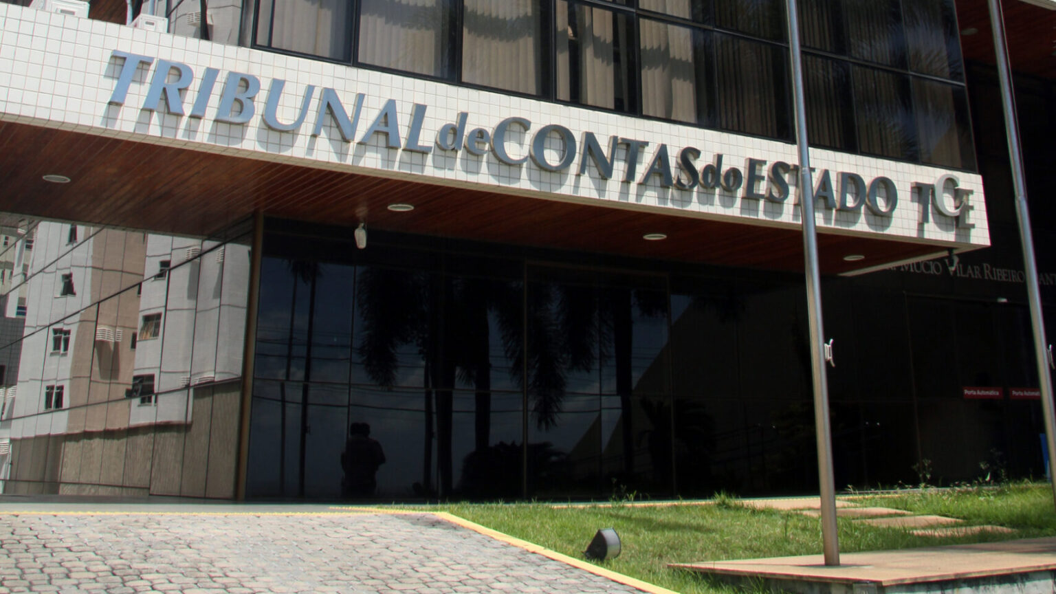 SUPREMO REAFIRMA COMPETÊNCIA DO TCE-RN PARA APLICAR SANÇÕES A PREFEITOS