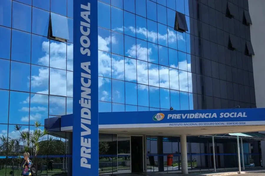 INSS PAGA PRIMEIRA PARCELA DO 13º A APOSENTADOS A PARTIR DE SEXTA (24); VEJA CALENDÁRIO