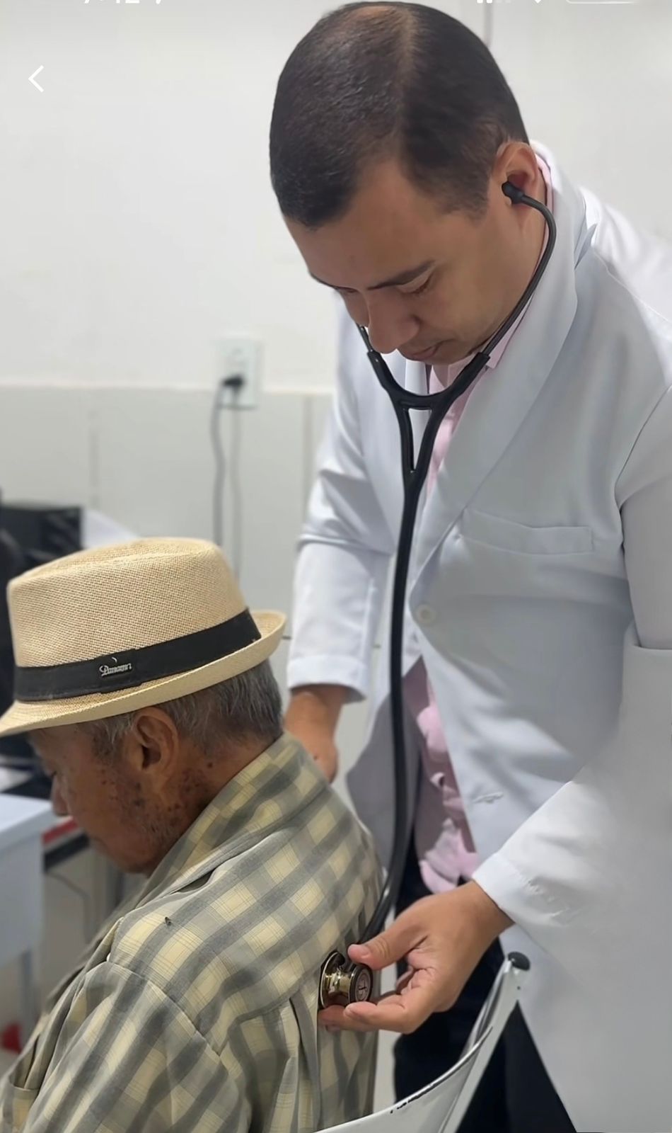 MUNICÍPIO DE ESPÍRITO SANTO INICIA ATENDIMENTOS COM GERIATRA PARA IDOSOS