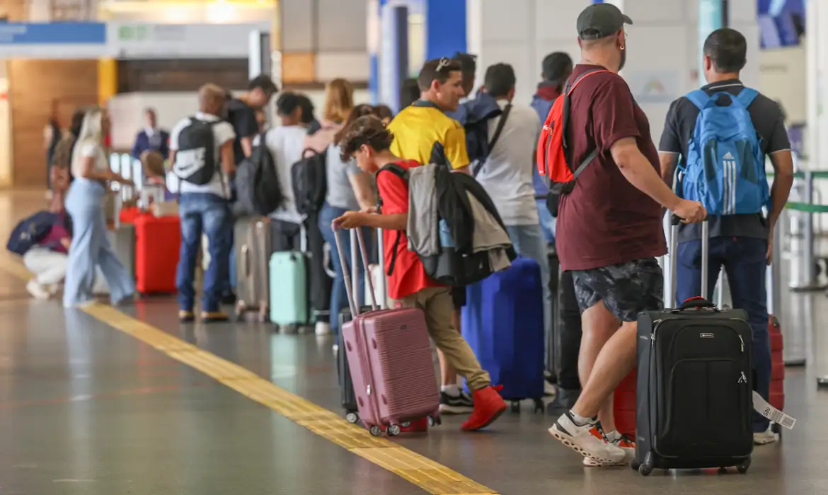 AÇÃO DO GOVERNO FEDERAL FREIA ALTA DE PASSAGEM AÉREA, DIZ PRESIDENTE DA ANAC