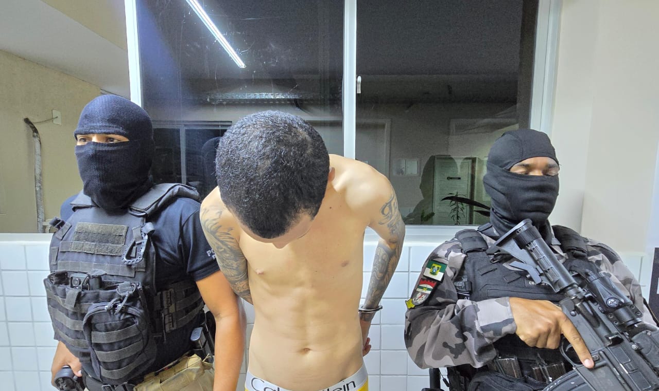FUGITIVO DE ALCAÇUZ É ENCONTRADO ESCONDIDO EM CASA DE PARENTES EM NATAL