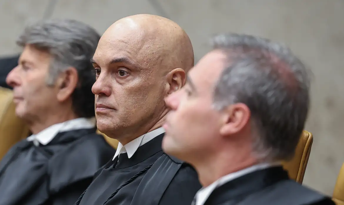MORAES SUSPENDE APLICAÇÃO DA LEI DA DOSIMETRIA ATÉ DECISÃO DO STF