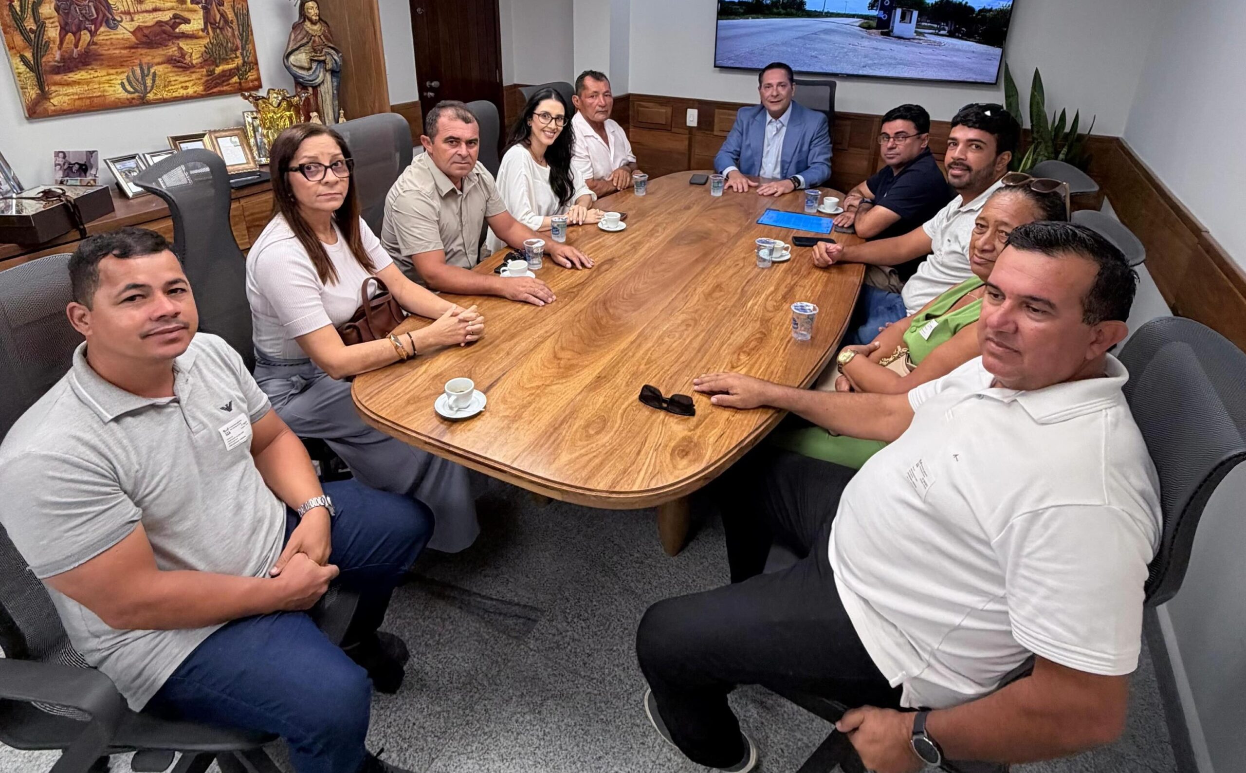 ESPÍRITO SANTO (RN): PREFEITO FÁ DE RIVALDINHO CONSEGUE AQUISIÇÃO DE AMBULÂNCIA UTI PARA ATENDER NECESSIDADES DA POPULAÇÃO