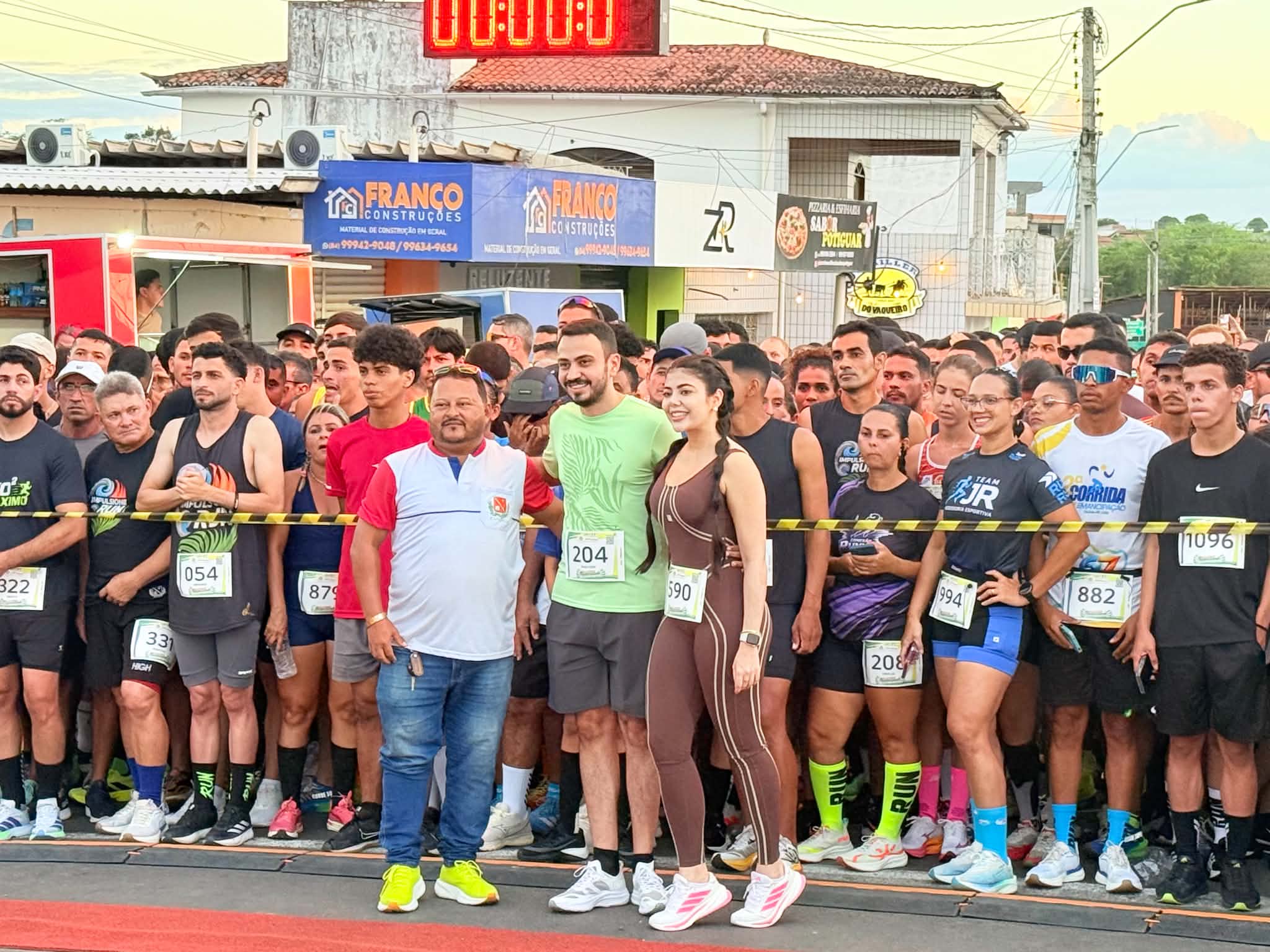 CORRIDA DO TRABALHADOR REÚNE CERCA DE 2 MIL ATLETAS E ENCERRA PROGRAMAÇÃO ESPECIAL EM SANTO ANTÔNIO