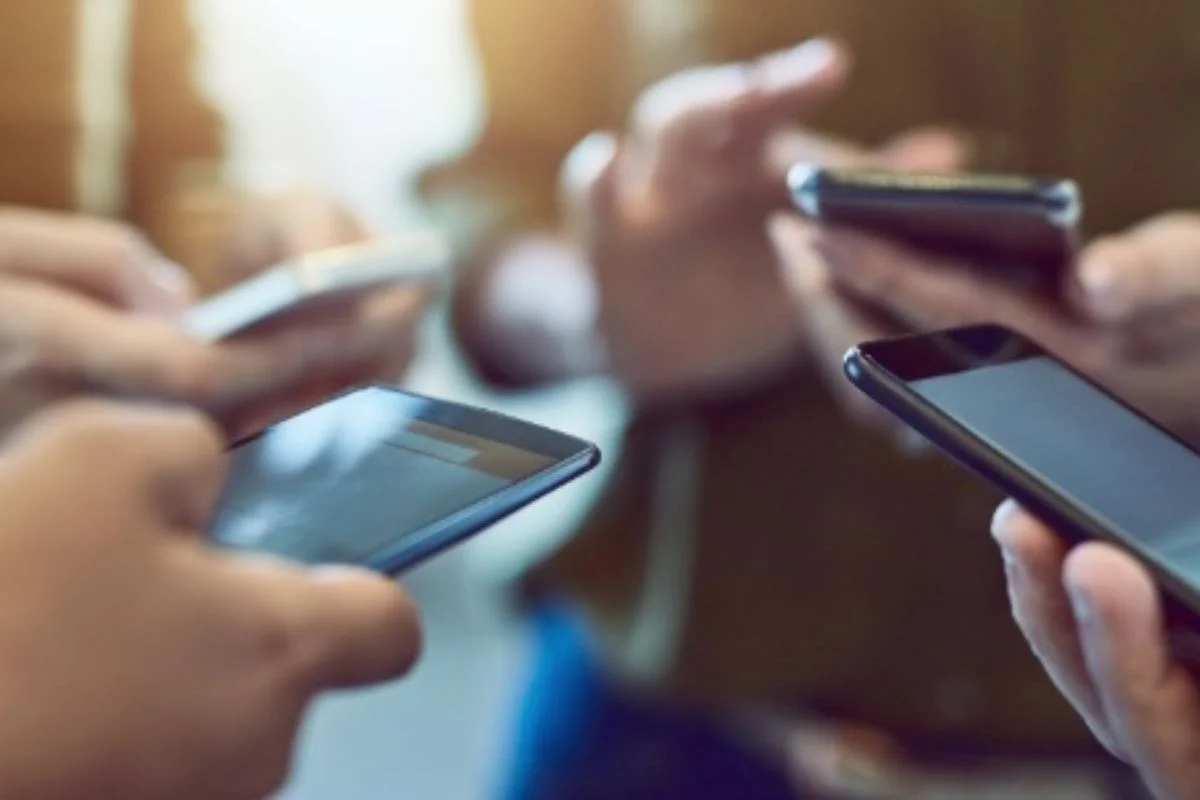 VIOLÊNCIA SEXUAL ON-LINE ATINGE 54% DOS JOVENS