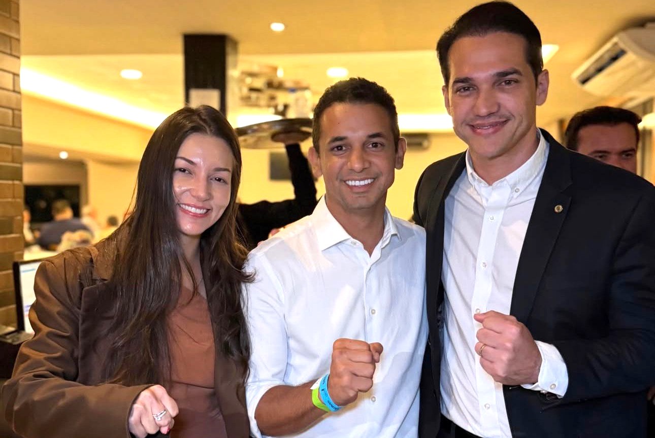 DEPUTADO KLEBER RODRIGUES PARTICIPA DA MARCHA DOS PREFEITOS E REFORÇA ARTICULAÇÃO MUNICIPALISTA EM BRASÍLIA